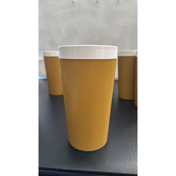 Set of 6 Harvest Gold Welded 10 oz. Tumbles,Insulated Vintage - Picture 2 of 5